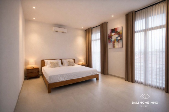 Image 9 from Villa de 4 chambres récemment rénovée à vendre à Seminyak, Bali