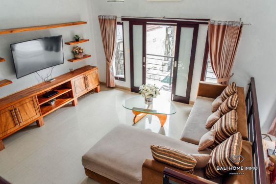 Image 4 from Villa Keluarga 5+1 Kamar Tidur yang BARU DIRENOVASI Dijual di Jimbaran Bali