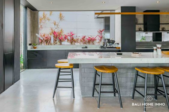 Image 11 from VILLA 6 KAMAR BARU DIRENOVASI DENGAN PEMANDANGAN LAUT UNTUK DISEWA BULANAN DI BALI - ULUWATU