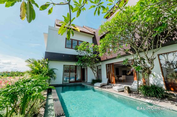 Image 1 from Villa Pemandangan Laut 3 Kamar Disewa Tahunan di Bali Cemagi