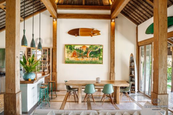 Image 9 from Villa 4 Kamar Tidur dengan Pemandangan Laut Dijual Di Bali Uluwatu