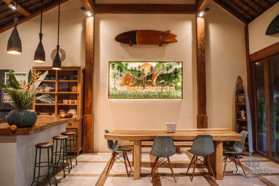Image 6 from Villa 4 Kamar Tidur dengan Pemandangan Laut Dijual Di Bali Uluwatu