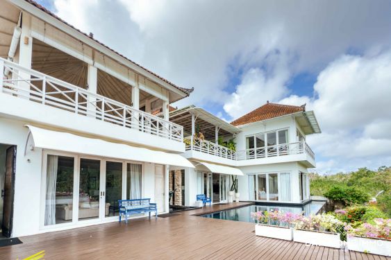Image 1 from VILLA 4 KAMAR BERPEMANDANGAN LAUT DIJUAL DI UNGASAN