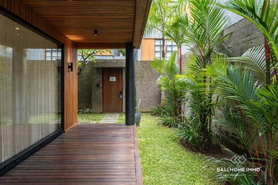 Image 10 from Villa de 4 chambres avec vue sur l'océan à vendre à Berawa