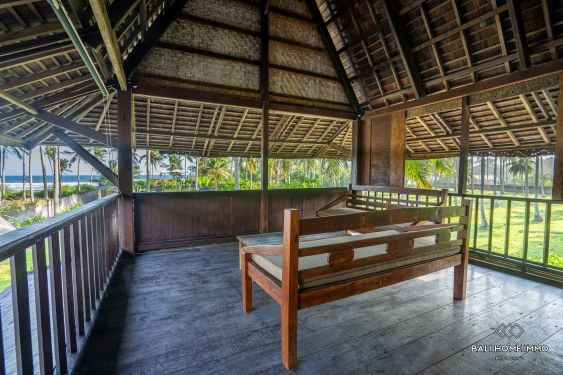 Image 18 from Beachfront 6 Bedroom Villa for Sale Freehold in West Bali