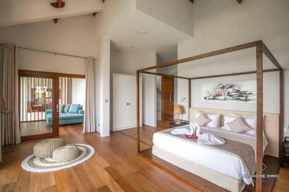 Image 14 from Villa berpemandangan Laut dan 7 Kamar untuk Dijual dan Disewa di Pantai Timur Bali