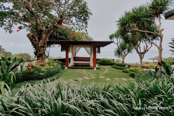 Image 10 from VILLA DE 7 CHAMBRES AVEC VUE SUR L'OCÉAN AU SOMMET DE LA FALAISE À VENDRE À BALI PANDAWA
