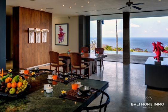 Image 4 from VILLA DE 7 CHAMBRES AVEC VUE SUR L'OCÉAN AU SOMMET DE LA FALAISE À VENDRE À BALI PANDAWA