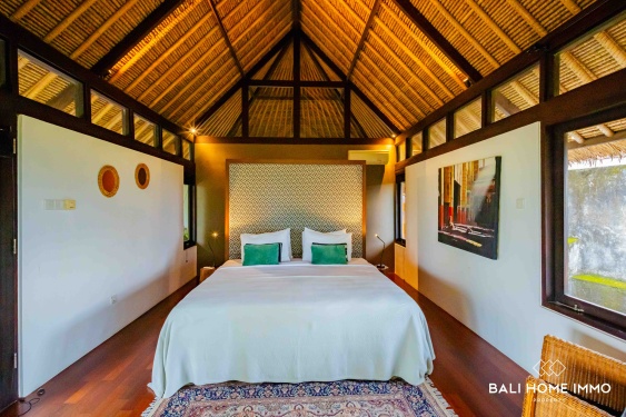 Image 19 from VILLA DE 7 CHAMBRES AVEC VUE SUR L'OCÉAN À VENDRE EN PLEINE PROPRIÉTÉ À ULUWATU PRÈS DE BINGIN BEACH