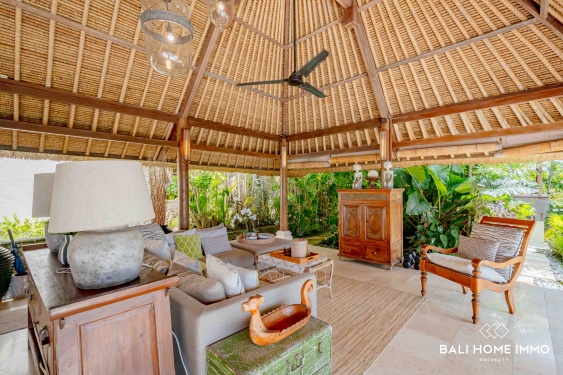 Image 11 from VILLA DE 7 CHAMBRES AVEC VUE SUR L'OCÉAN À VENDRE EN PLEINE PROPRIÉTÉ À ULUWATU PRÈS DE BINGIN BEACH