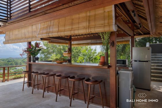 Image 7 from VILLA DENGAN 7 KAMAR PEMANDANGAN LAUT DIJUAL DENGAN HAK MILIK DI ULUWATU DEKAT PANTAI BINGIN