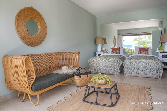 Image 11 from VILLA DENGAN 7 KAMAR PEMANDANGAN LAUT DIJUAL DENGAN HAK MILIK DI ULUWATU DEKAT PANTAI BINGIN