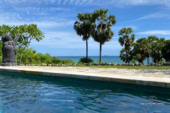 Image 12 from Vila berpemandangan laut, bungalow, dan gudang dijual di Pulau Rote