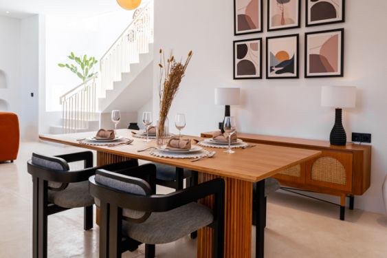 Image 7 from Villa Modern baru 2 Kamar dijual di Tumbak Bayuh Pererenan