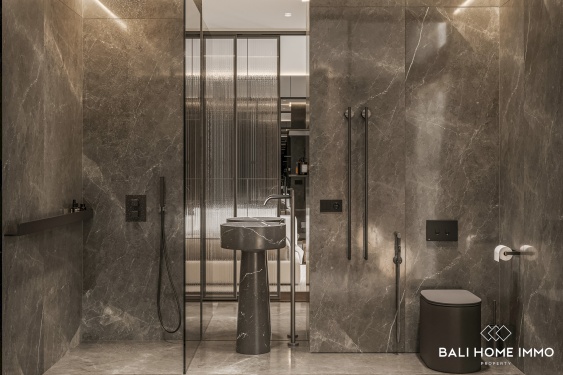 Image 12 from Maison de ville sur plan de 2 chambres à vendre en location à Bali Canggu Berawa