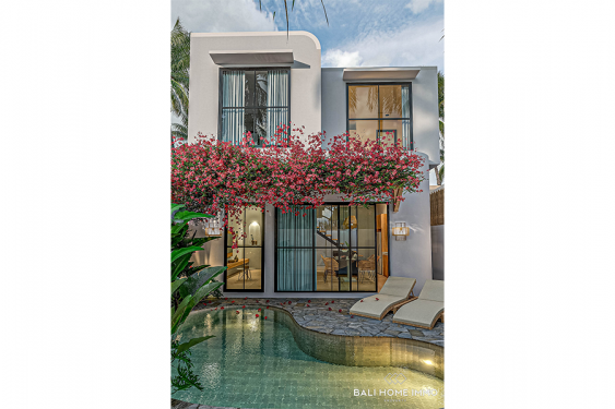 Image 1 from Villa neuve de 2 chambres à louer à l'année à Bali Canggu Padang Linjong