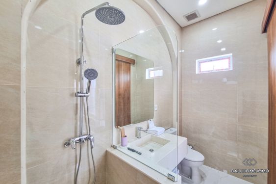 Image 20 from Hors plan villa de 2 chambres à coucher à vendre en leasing à Bali Buduk près de Canggu