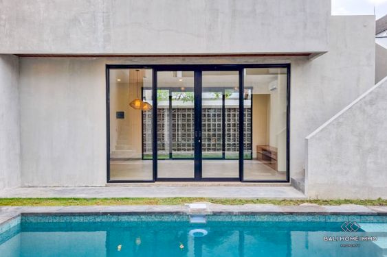 Image 3 from Villa neuve de 2 chambres à vendre en bail à Bali Canggu Babakan