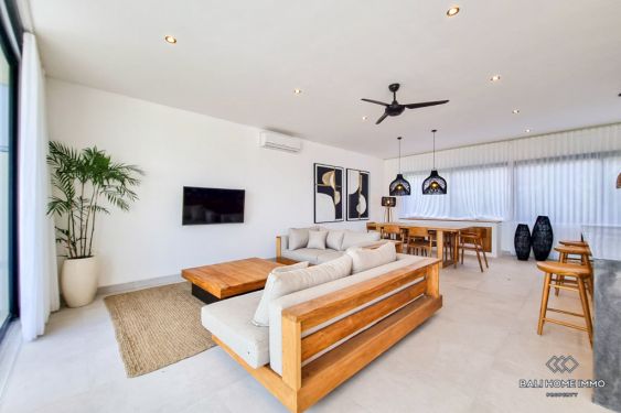 Image 2 from Villa sur plan de 2 chambres à vendre à bail à Bali Pererenan Tumbak Bayuh