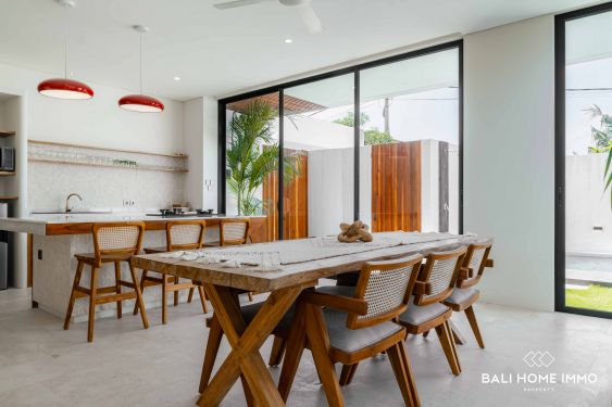 Image 8 from VILLA BARU 2 KAMAR DIKONTRAKAN DI CANGGU KAYUTULANG