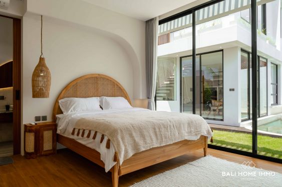 Image 12 from VILLA BARU 2 KAMAR DIKONTRAKAN DI CANGGU KAYUTULANG