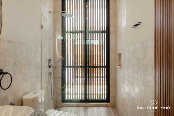 Image 15 from VILLA BARU 2 KAMAR DIKONTRAKAN DI CANGGU KAYUTULANG