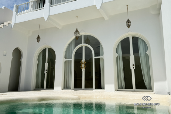 Image 2 from Villa 2 Kamar baru dengan desain unik disewakan jangka panjang dekat Pantai Seseh Bali