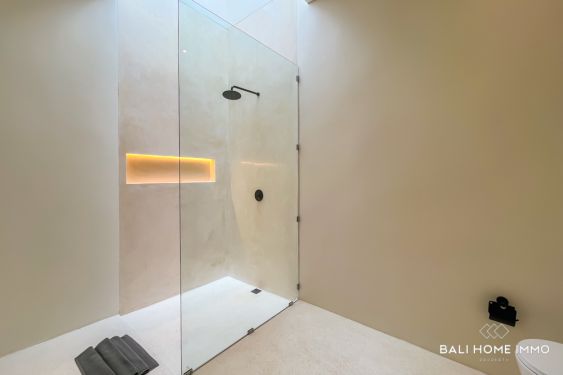 Image 17 from ÉLÉGANTE VILLA DE 3 CHAMBRES SUR PLAN À VENDRE EN LOCATION PRÈS DE LA PLAGE DE BALANGAN