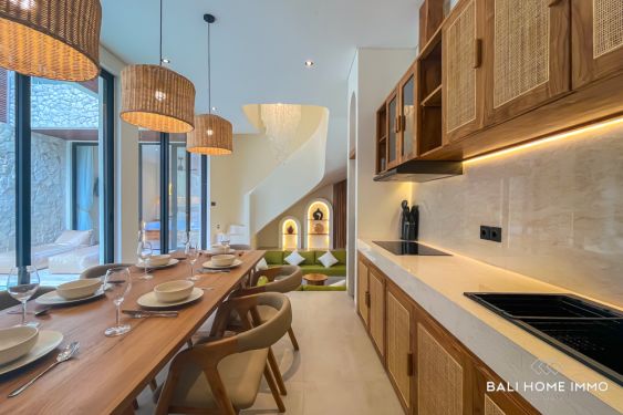 Image 5 from ÉLÉGANTE VILLA DE 3 CHAMBRES SUR PLAN À VENDRE EN LOCATION PRÈS DE LA PLAGE DE BALANGAN