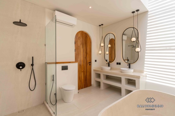 Image 14 from Villa moderne neuve de 3 chambres à vendre en bail emphytéotique à Cemagi Beachside