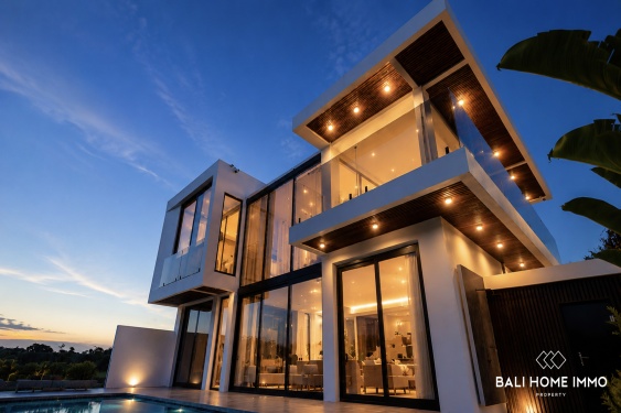 Villa de 3 chambres sur plan à vendre dans un complexe prestigieux près de la plage de Pandawa