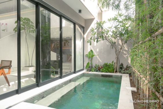 Image 1 from villa de 3 chambres à coucher sur plan à vendre en leasehold à Bali Berawa Canggu