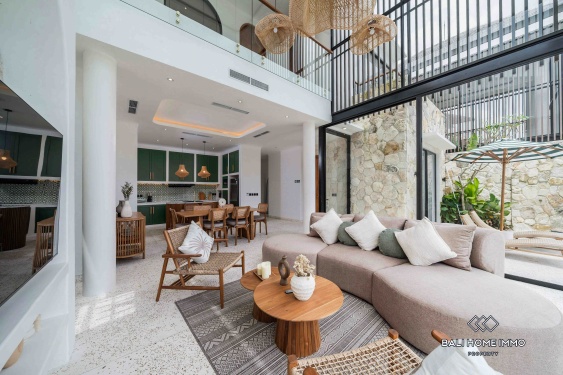 Image 5 from Villa de 3 chambres sur plan avec vue sur les rizières à vendre en location près de Berawa