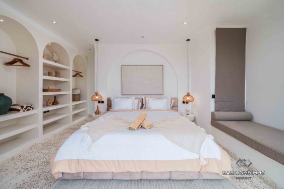 Image 18 from Villa de 3 chambres sur plan avec vue sur les rizières à vendre en location près de Berawa