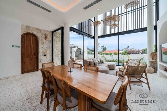 Image 7 from Villa de 3 chambres sur plan avec vue sur les rizières à vendre en location près de Berawa