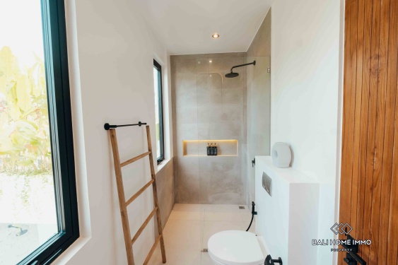 Image 7 from Villa moderne de 4 chambres sur plan à vendre en bail à Umalas Bali