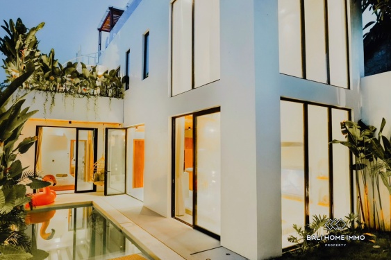 Image 12 from Villa moderne de 4 chambres sur plan à vendre en bail à Umalas Bali