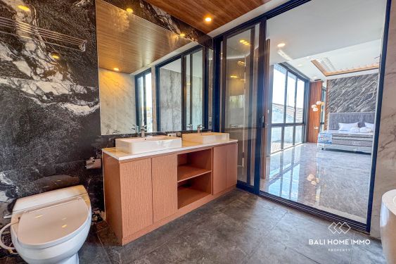 Image 13 from Villa de 4 chambres à vendre au cœur de Berawa Canggu