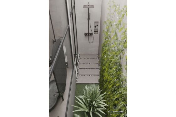 Image 20 from VILA 6 KAMAR BARU UNTUK DISEWAKAN JANGKA PANJANG DI BALI PERERENAN