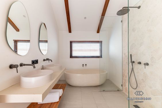 Image 19 from Superbe villa tropicale de 3 chambres sur plan à vendre à Bingin