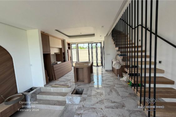 Image 2 from Villa méticuleuse d'une chambre avec vue sur l'océan, sur plan, à vendre à Ungasan