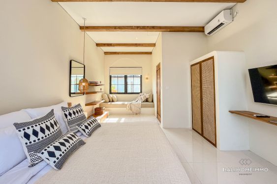Image 10 from Vila 2 Kamar Bergaya Kontemporer Modern untuk Dijual dan Disewakan di Seminyak Bali