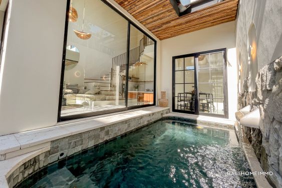 Image 15 from Vila 2 Kamar Bergaya Kontemporer Modern untuk Dijual dan Disewakan di Seminyak Bali