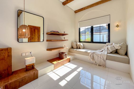 Image 11 from Vila 2 Kamar Bergaya Kontemporer Modern untuk Dijual dan Disewakan di Seminyak Bali