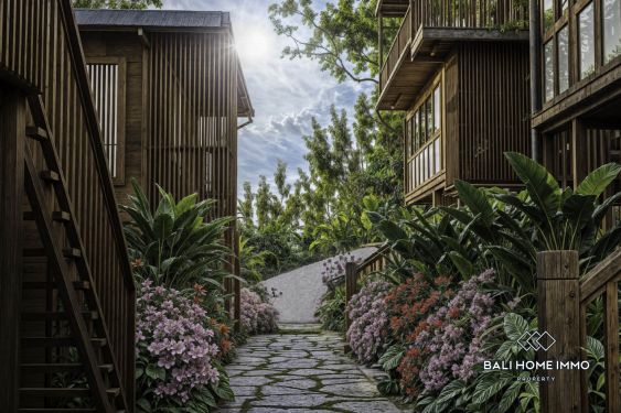 Image 11 from Luxueuse maison en bois d'une chambre avec vue panoramique sur l'océan à vendre à Uluwatu