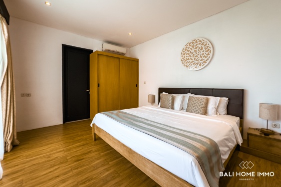 Image 10 from Vila 2 Kamar Tidur Terbuka di Area Utama Petitenget Disewakan Bulanan