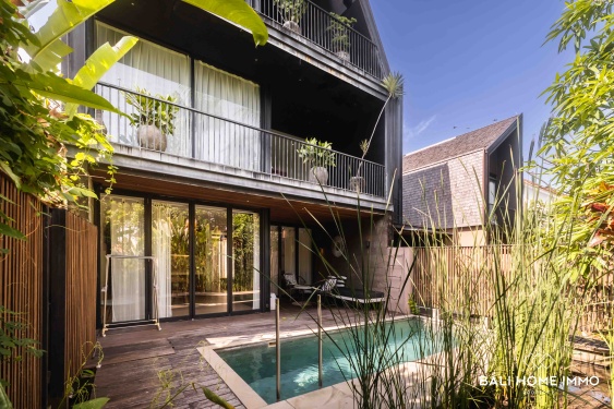 Peaceful 4 Bedroom Villa for Freehold Sale in Berawa Bali