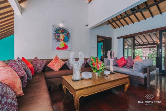 Image 7 from Villa 4 Kamar Tidur yang Damai untuk Disewakan Tahunan di Pusat Kawasan Wisata Seminyak