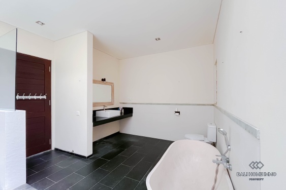 Image 17 from Villa paisible avec vue sur l'océan, 2 chambres, à louer à l'année ou au mois à Bali - Ungasan