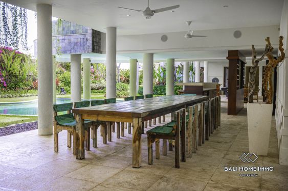 Image 9 from Villa pittoresque de 6 chambres avec vue sur l'océan à vendre en pleine propriété à Pandawa
